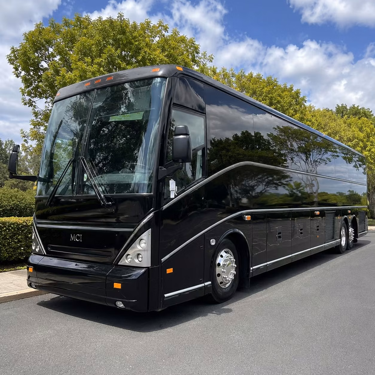 charter buses for apple valley school field trips to the victor valley museum and beyond