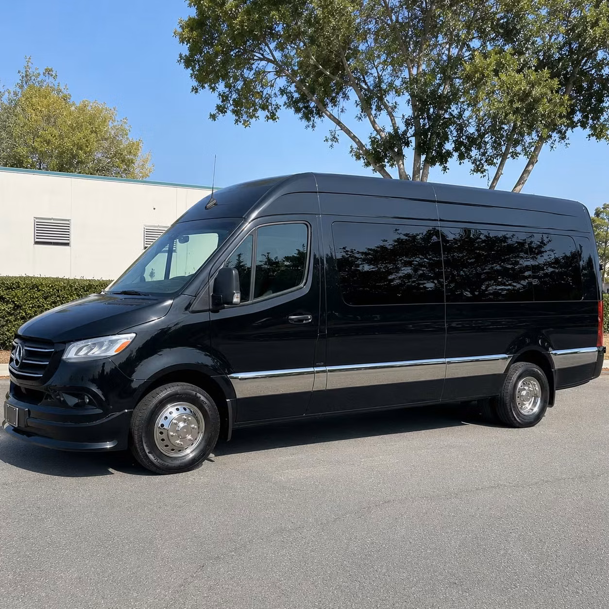 employee shuttle services in apple valley