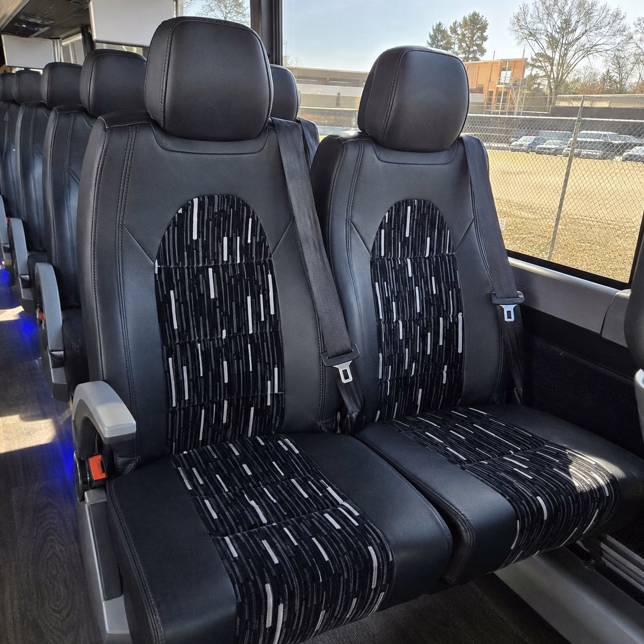 school field trip charter bus rentals in apple valley